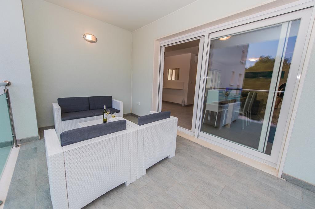 Blue Sky Apartments Rogoznica  Exterior foto